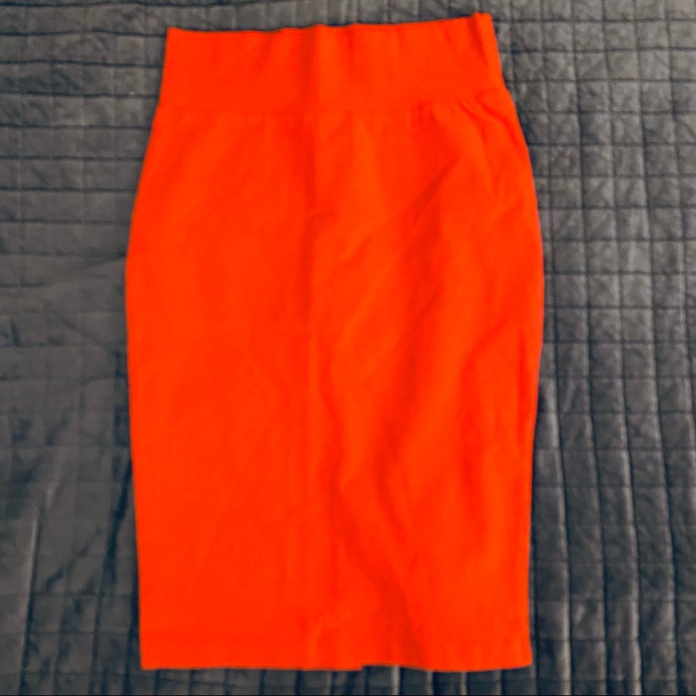Charlotte Russe Stretch knee length pencil skirt